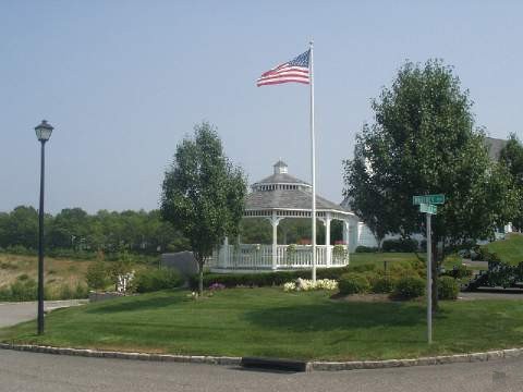Country Pointe Woods at Manorville 55 and over